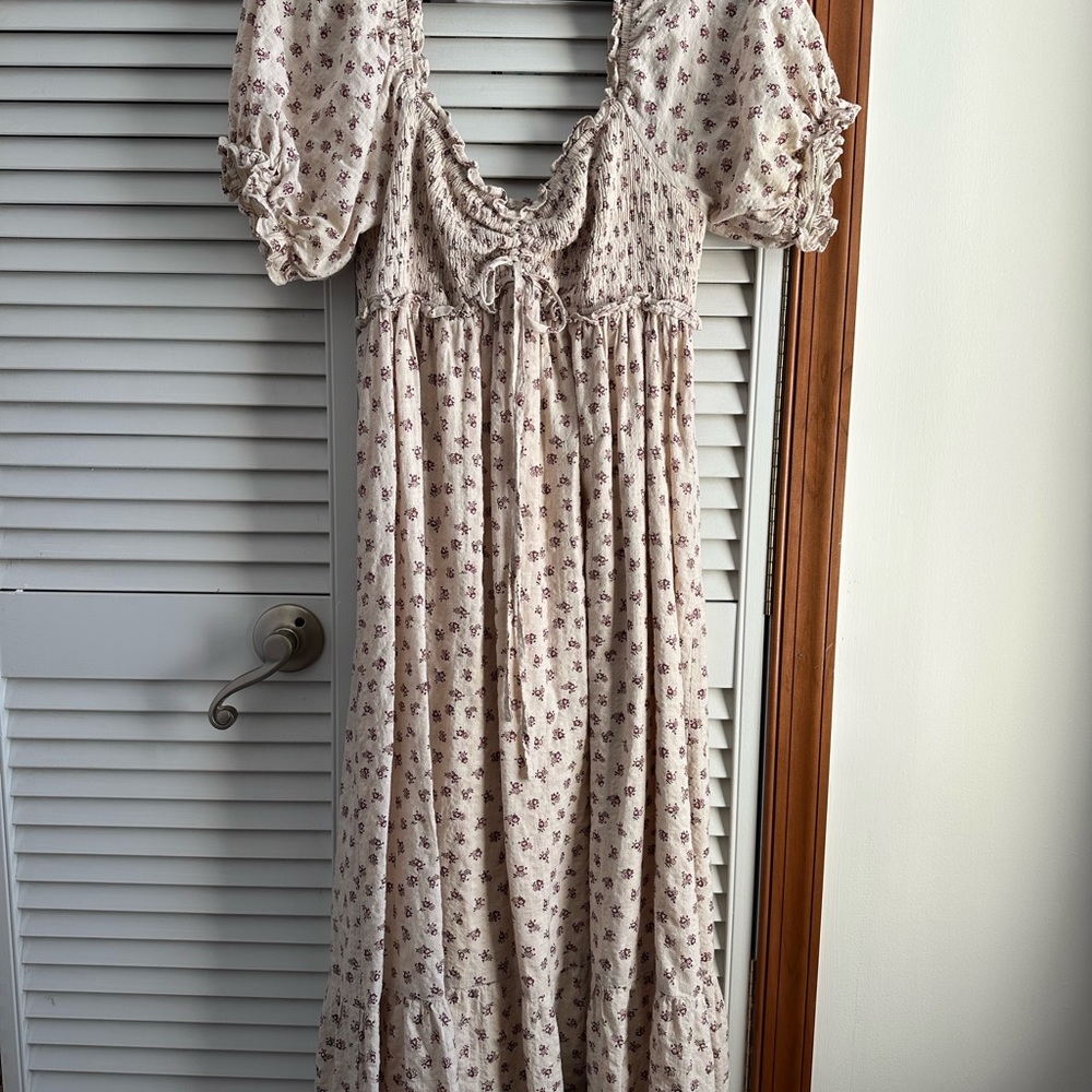 Elegant Floral Print Maxi Dress with Puff Sleeves